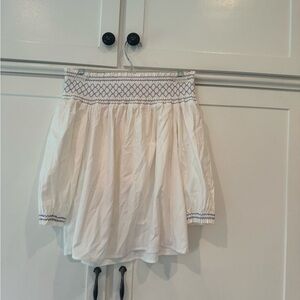 NWOT Vineyard Vines White Top